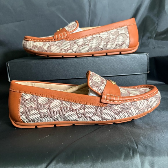 Coach Woman’s Tan and Brown Loafers- shoes used once - Picture 10 of 16
